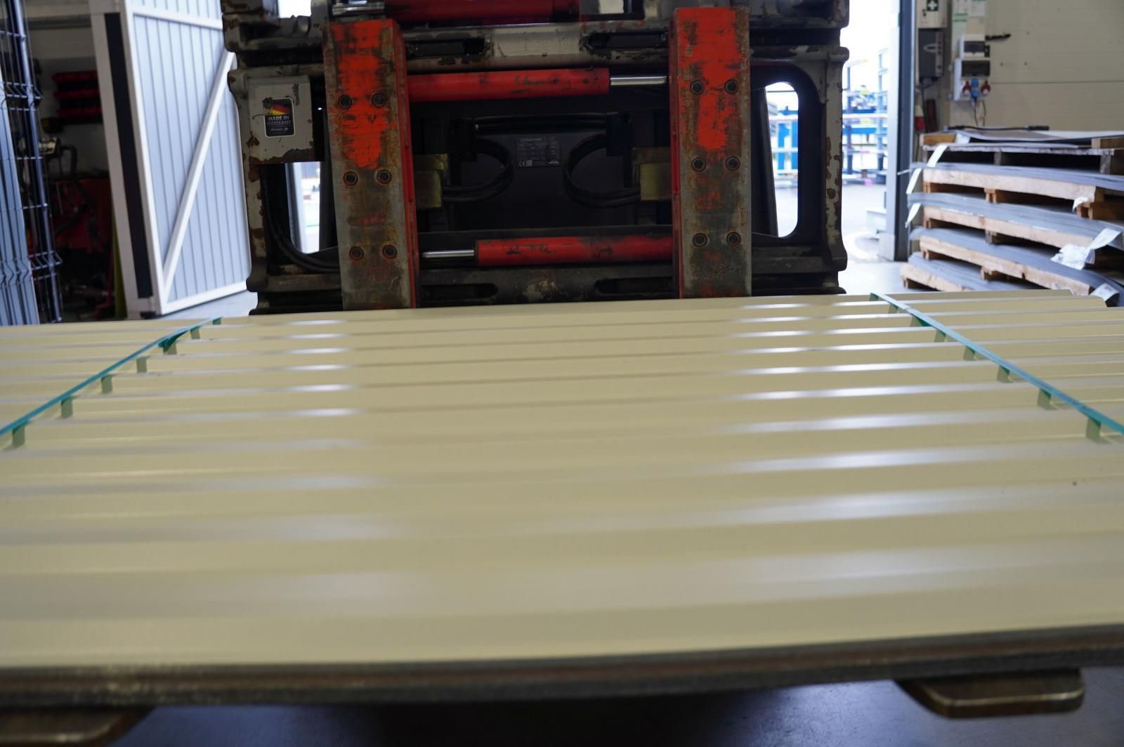 Tanie blachy w paczkach - białe/szare/kremowe podkłady Mielec - Zdjęcie 1