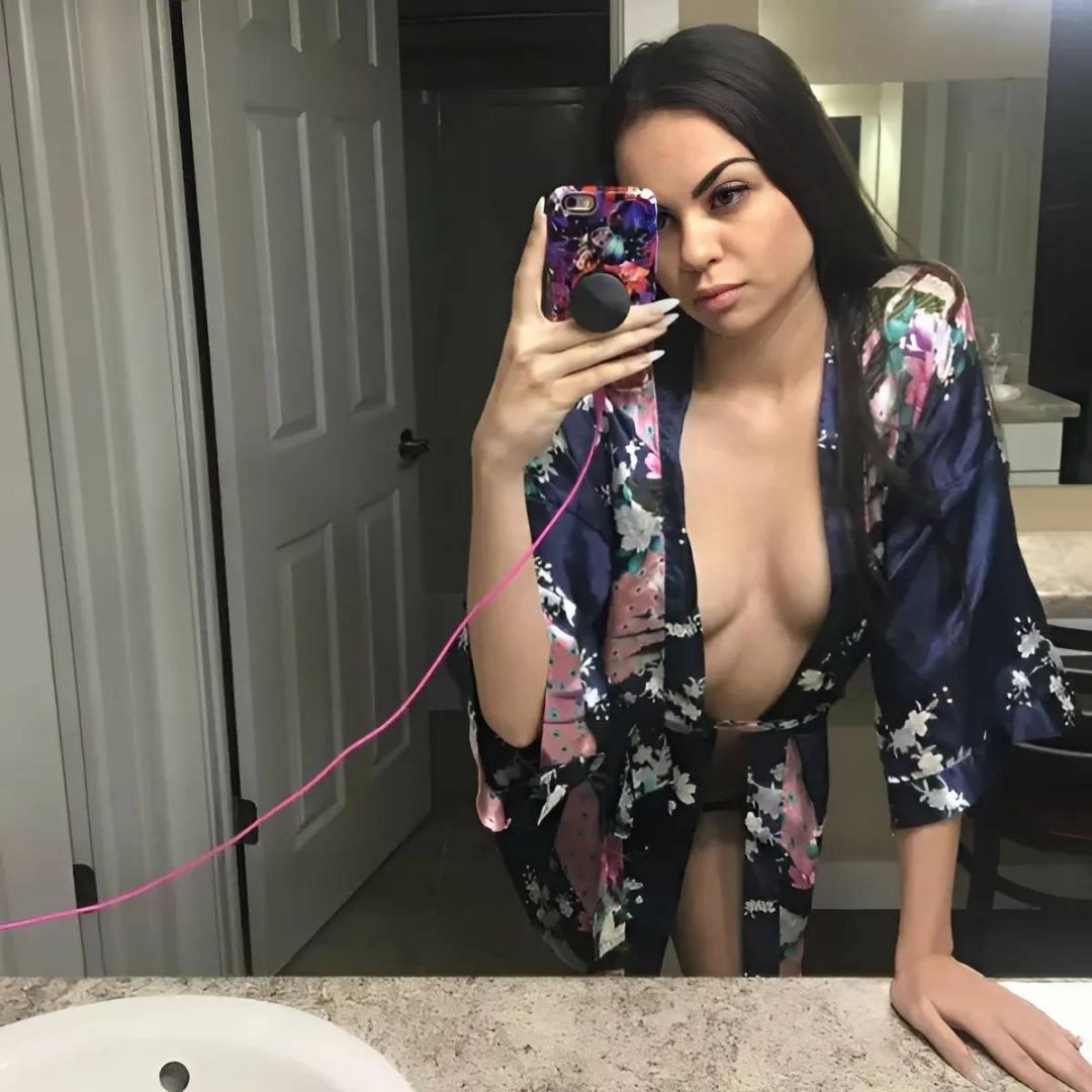 Jestem sama i mam ochotę  - Zdjęcie 1